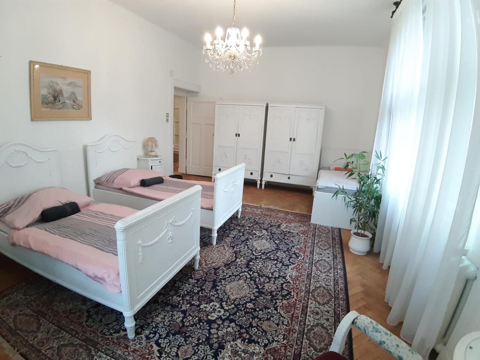 Rooms In Prague-Big+Comfy Exterior foto