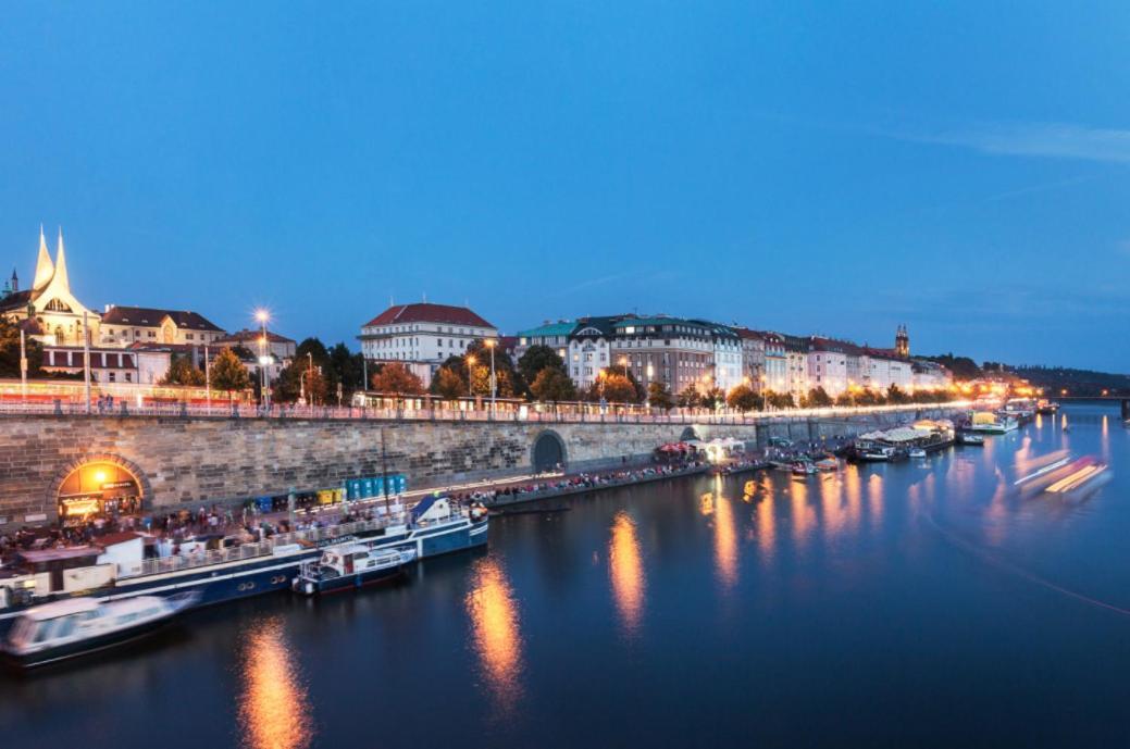 Rooms In Prague-Big+Comfy Exterior foto